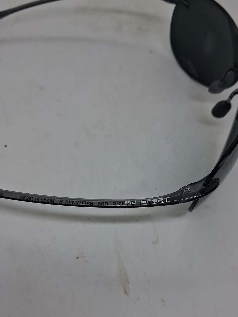 NWOT Mens Maui Jim MJ Sport MJ0421S  Black Sunglasses